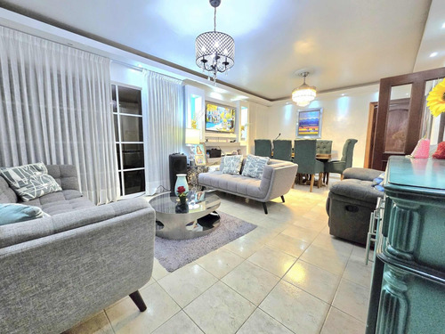 Vendo Apartamento En Un 1er Nivel