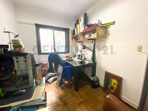Imagen 10 de 14 de Ph De 3 Dormitorios Con Patio En 30 E/ 65 Y 66 - En Venta