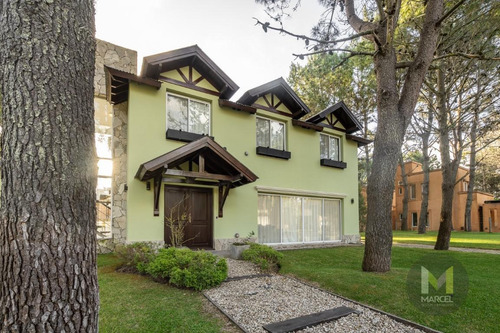 Imagen 1 de 22 de 4 Ambientes En Venta - Barrio La Herradura - Pinamar