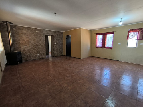 Excelente Propiedad Con Terreno De 1027 M2 - El Tabo