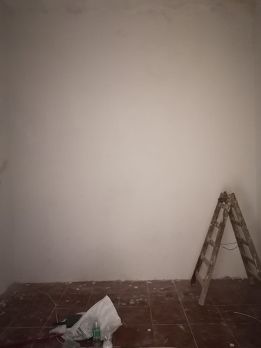 Imagen 2 de 6 de Casa De 3 Dormitorios En La Comercial
