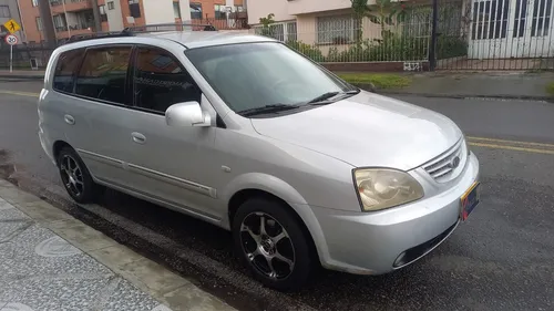 Kia Carens 1.8 Lx