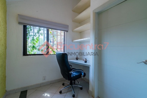 Casa En Venta En Tecamachalco