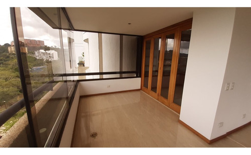 Venta Alquiler Apto Colinas Del Tamanaco 255m2 4h+s/5b+s/3p