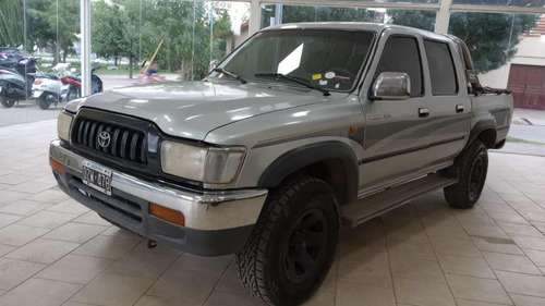 Toyota Hilux 3.0 D/cab 4x4 Srv