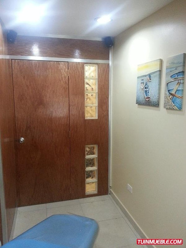 Imagen 4 de 12 de Oficinas En Venta La Arboleda Costa Azul