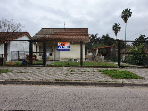  Lote De 16 X 36.5 Con Casa 4 Ambientes