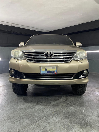 Toyota Fortuner 2012 Blindada