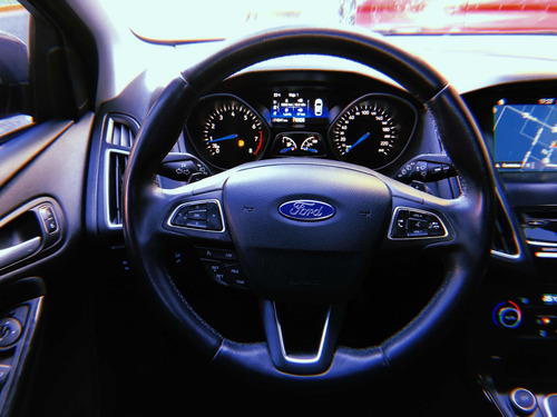 Imagen 8 de 14 de Ford Focus Iii Titanium 2.0 5p. 2017 Automatico Full Cuero