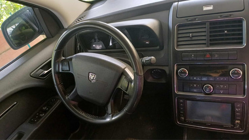 Dodge Journey 2.7 Sxt