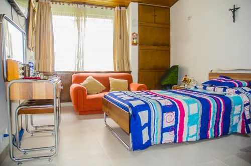 Casa En Venta En Calatrava. Cod V1051066