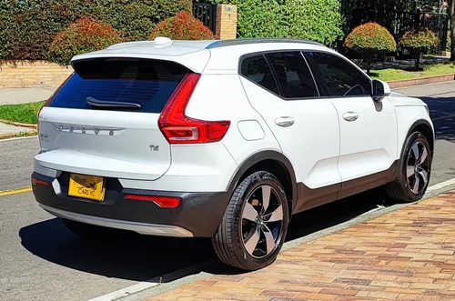 Volvo XC40 2.0 D4 Awd Momentum