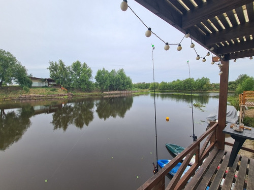 Imagen 5 de 19 de Alquiler Casa Cabaña En Villa Paranacito Para 10 Personas Con Kayaks, Directv, Internet, Pesca Y La Mejor Vista Al Río. Todo Por $2.500 Por Persona.