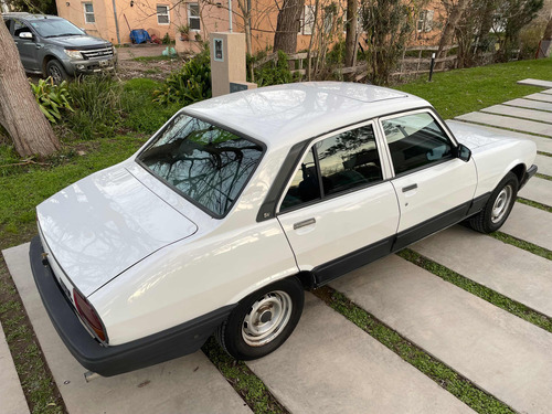 Peugeot 504 Sriid