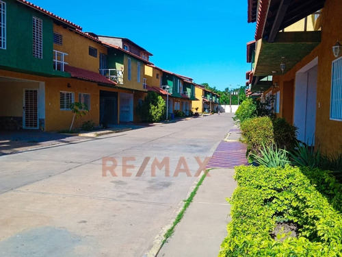 Imagen 7 de 8 de Townhouse Chara Villa La Providencia Carretera Hacia Cumanacoa Antes Del Iut De Cumana