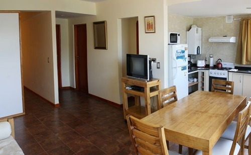 Imagen 9 de 16 de Venta De Departamento En Valeria Del Mar.