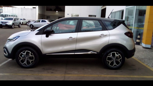 Imagem 4 de 7 de Captur 1.3 Tce Flex Iconic X-tronic