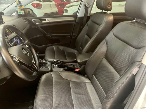 Imagem 11 de 14 de Com Teto Solar!! Vw/ Golf 1.4 Comfortline 2015