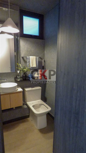 4d/4b/ 1e/ Townhouse / San Carlos / Venta Sin Comision