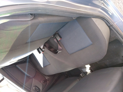Imagem 6 de 8 de Renault Sandero 2009 1.0 Authentic