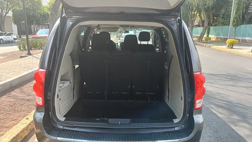 Dodge Grand Caravan 3.7 Se At