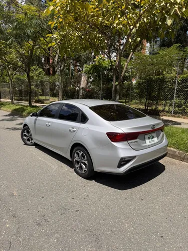 Kia Vivro Vibrant Aut 1.6 Vivro Vibrant Aut