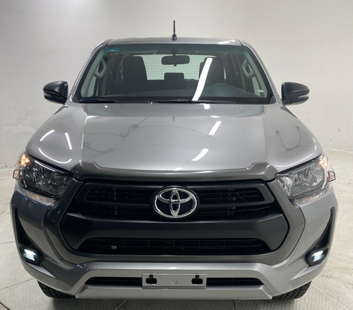 Imagen 1 de 11 de Toyota Hilux Sr T/m 2021 Nueva De Agencia