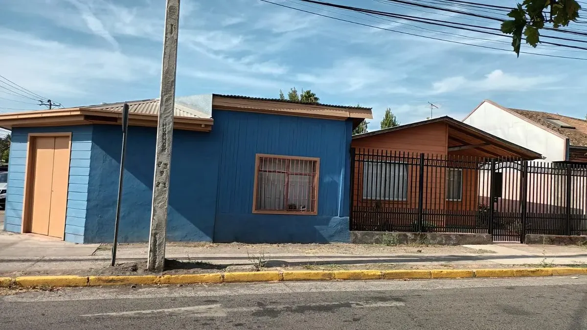 Imagen 1 de 23 de Amplia Casa Y Terreno De 320 M2, Chillán Viejo