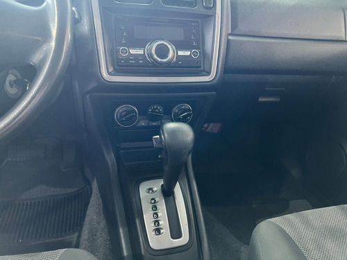 Mitsubishi Pajero TR4 2.0 4x2 Flex Aut. 5p