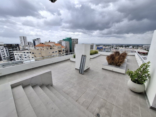 Apartamento En Alquiler En Serrallés, Santo Domingo