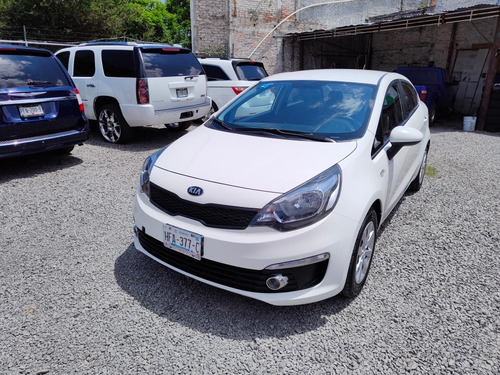 Imagen 1 de 12 de Kia Rio 2017 1.6 Lx Sedan Mt