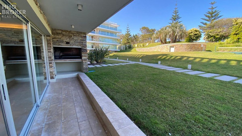 Imagen 17 de 20 de Apartamento En Venta Y Alquiler En Playa Brava - Punta Del Este Brava