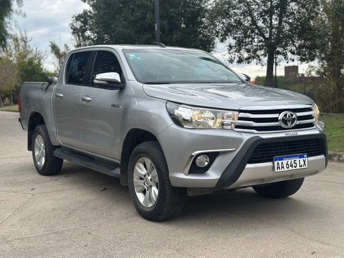 Toyota Hilux Pick-Up 2.8 Cd Srv 177cv 4x2