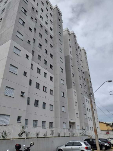 Venda De Apartamentos / Padrão Na Cidade De São Carlos 27373