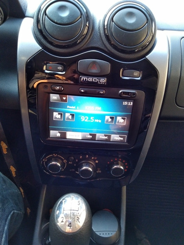 Imagem 6 de 10 de Renault Sandero 2014 1.6 Privilège Hi-power 5p