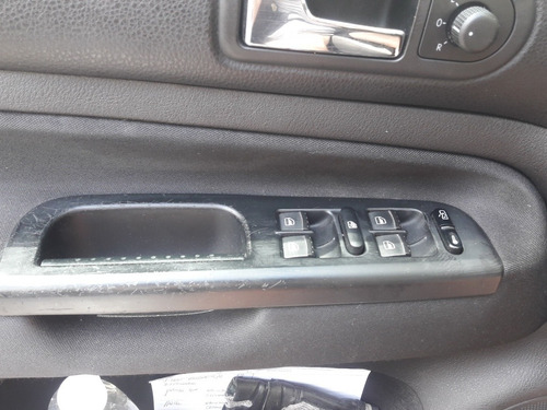 Volkswagen Bora 2.0 Trendline 115cv 2012