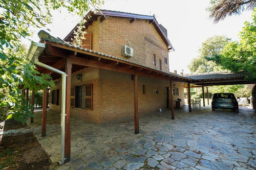 Imagen 4 de 30 de Venta , Casa Con Parque Y Pileta Parque Leloir, Ituzaingo
