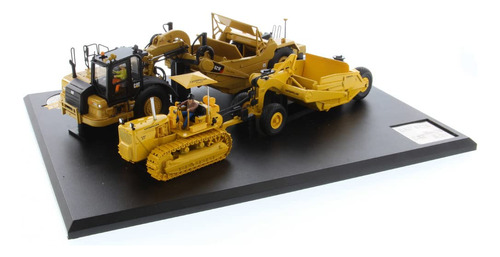 Rascador Cat 621k 1:50 Y Raspador Cat No.70 Con Tractor Tipo