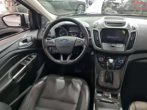 Ford Escape 2.0 Titanium