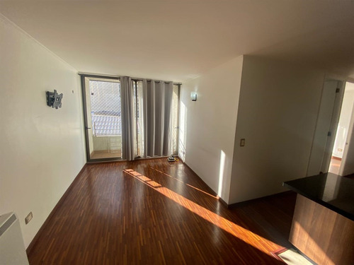En Venta 2 Dorm. Calle Serrano, Parque Almagro. Santiago