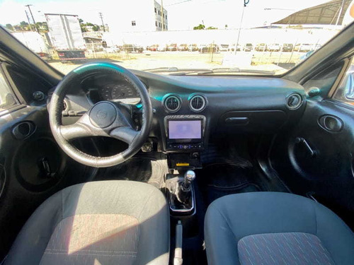 Imagem 8 de 11 de Chevrolet Celta Com Ar Condicionado Financia 48x Wagner Cami