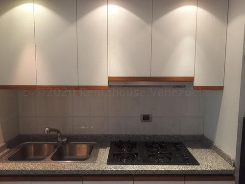 Imagen 8 de 15 de Los Palos Grandes, Apartamento En Venta, Rah # 22-18456, Mary Rangel 0412-9626921