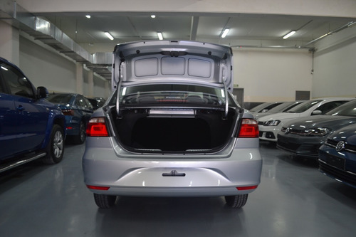 Volkswagen Voyage Trendline 2021 0km // Pestelli