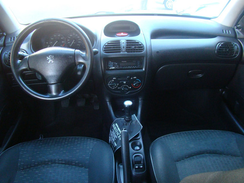 Peugeot 206 1.4 Sensation 8v Flex 4p Manual