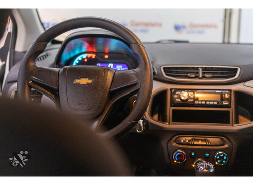 Chevrolet Onix 1.0 MPFI LS 8V FLEX 4P MANUAL