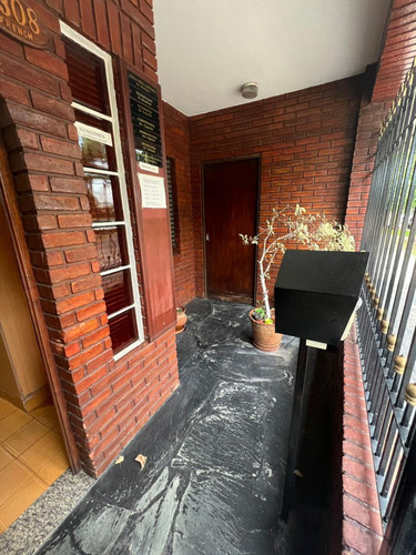 Casa Venta 5 Ambientes En Banfield Excelente Ubicacion