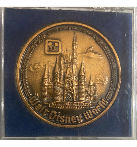 Medalla Souvenir Conmemorativa De Walt Disney World. Bronce.