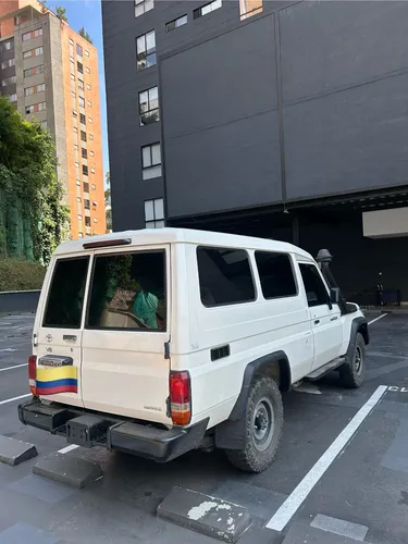 Land Cruiser Lc79