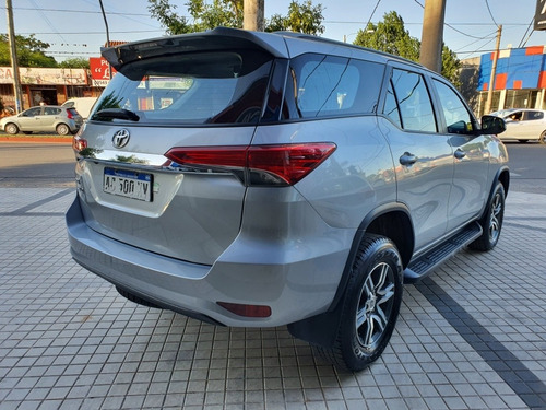 Toyota Sw4 2.8 Sr 177cv 4x4 2018