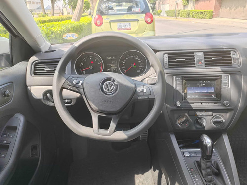 Volkswagen Jetta 2.5 Comfortline Tiptronic At
